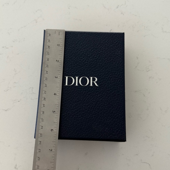 Dior Box - Picture 3 of 5